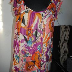 Dorothy Perkins floral tunic Perfect condition size UK14 EU42 Postage included