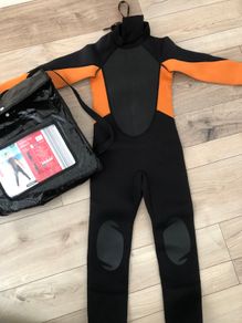 Boys surfing full wetsuit 7/8 years old