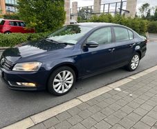 2013 Volkswagen Passat nct 10/27 tax 09/26