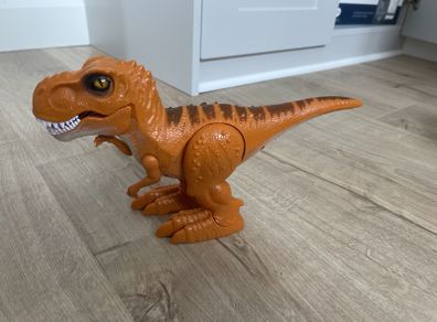 Robo live dinosaur
