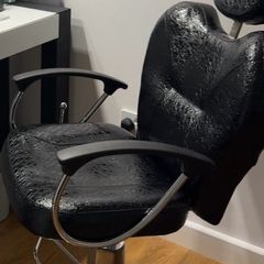 salon chair
