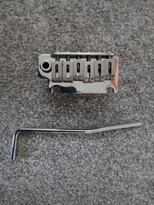 Harley Benton 2 point Tremolo