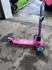Pepa pig scooter