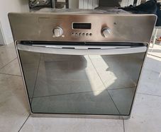 Oven