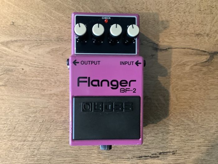 BOSS BF-2 Flanger MIT guitar pedal
