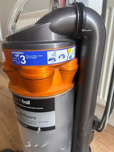 Dyson Ball Hoover - DC25