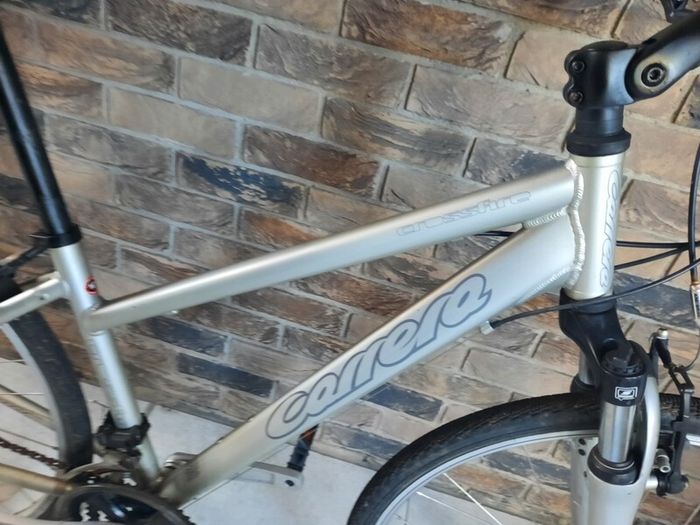 ladies bike( can deliver)