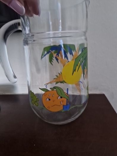 lemonade jug