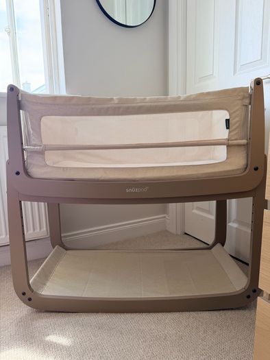 Snuz Pod 5 - Mocha - Excellent Condition
