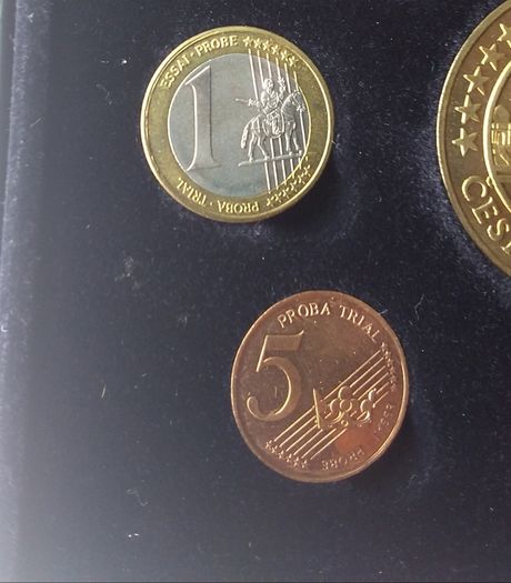 Rare 2004 Czech Republic Euro Pattern Set , ( Limited Edition of 3,000 )