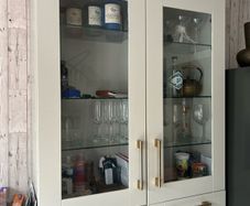 display cabinet free