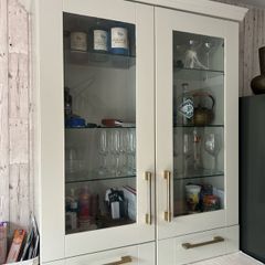 display cabinet free