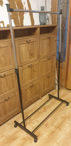 clothes rail