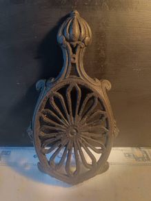 Carron Number 5 Mid Nineteenth Century Trivet
