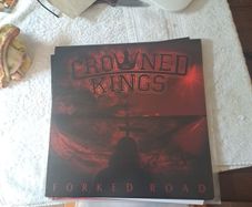 Vinyl Crowned Kings.