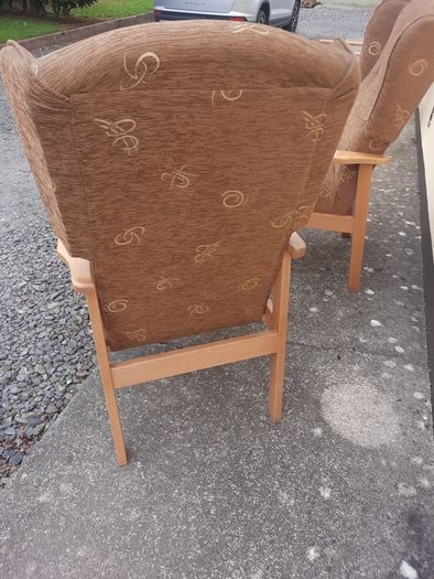 orthopaedic armchairs