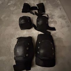 Skateboard & padding