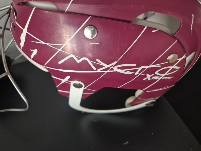 GAA Helmet Size M