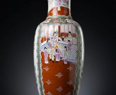 A Famille Rose Chinese Ceramic Large Vase