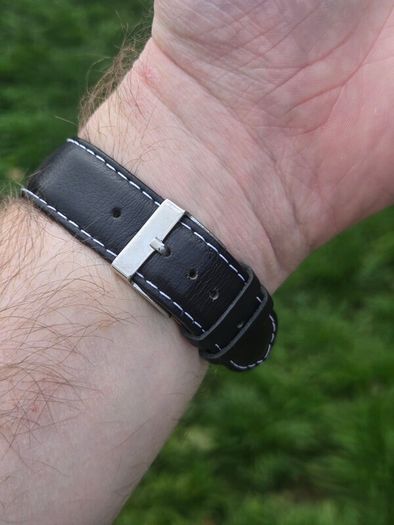Luch Single Hand Watch