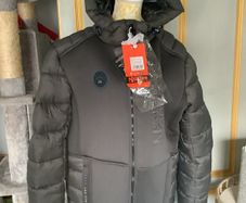Geographical Norway puffer, new, size XL.