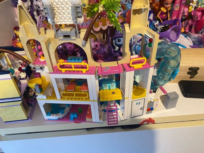 Lego Friends Summer Fun Water Park