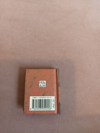 Mini women's  wisdom book