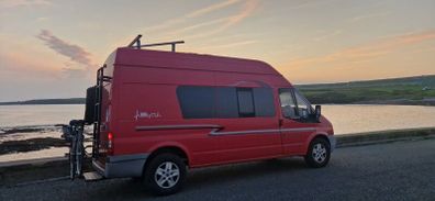 Campervan Red Transit 5 seater 2.2 diesel 2007