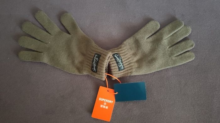 superdry green gloves