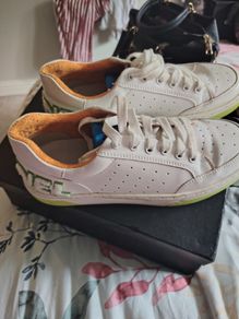 Chanel runners