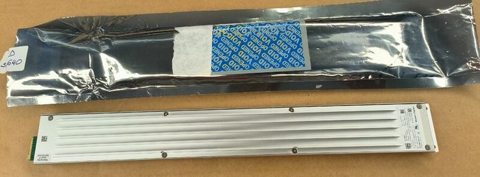 Samsung E1.L PM9D3a Solid State Drive (15.36TB) MZ-EL615T0 (New without packaging, not used)