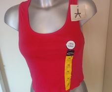 BNWT crop Cerise Atmosphere top size UK14 EU42 Postage included