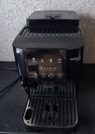 De Longhi Magnifica Start Bean-to-Cup Coffee Machine
