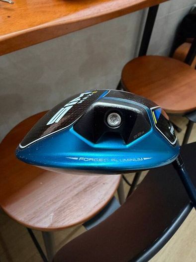 TaylorMade SIM2 Max-D driver