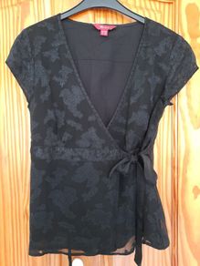 Monsoon wrap over top black 10