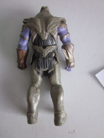 Marvel Avengers Endgame Warrior Thanos Figure