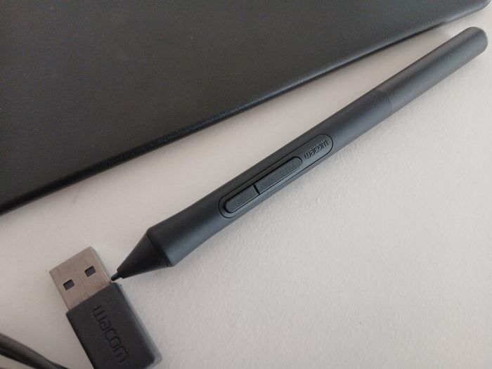 Wacom Intuos S Bluetooth Graphic Tablet Ctl-4100wl