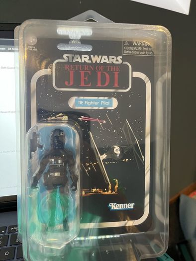 Star Wars Vintage Collection VC65 Tie Fighter Pilot