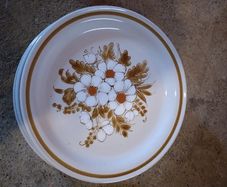 Plates (set of 8)