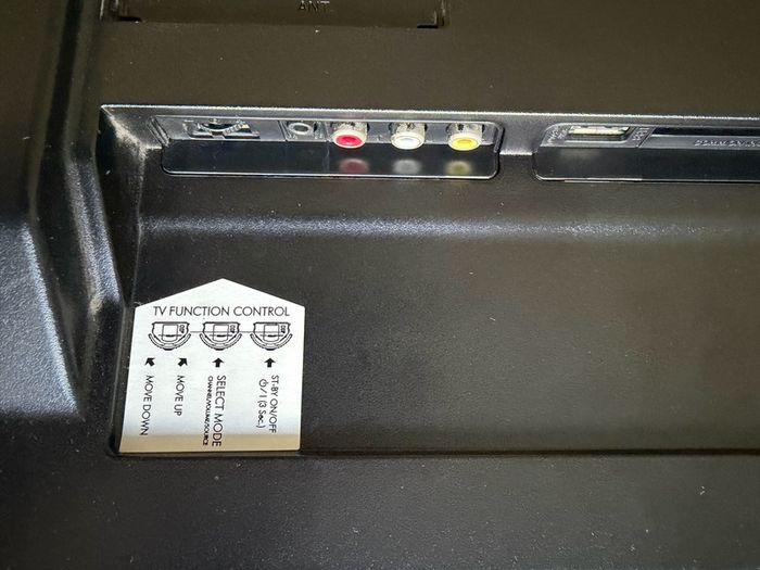 Walker 21 inch TV