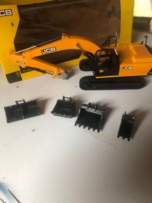 Britains JCB tracked excavator