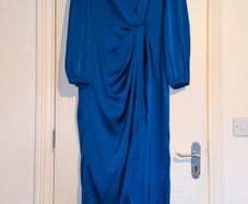 Beautiful navy long sleeve midi dress