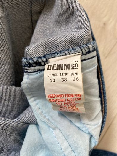 Ladies Skinny Fit Denim Jeans Size 10