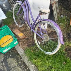 ladies bicycle