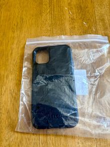 Genuine OtterBox Commuter Series Case iPhone 11 XR Sleek Pocket Friendly Rugged Protection Heavy Duty Armour (Black)