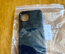 Genuine OtterBox Commuter Series Case iPhone 11 XR Sleek Pocket Friendly Rugged Protection Heavy Duty Armour (Black)