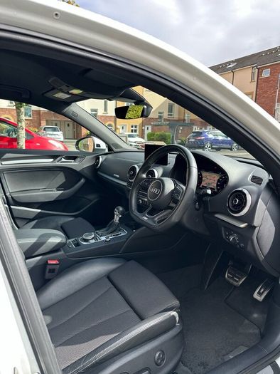 Audi A3 Saloon 1.4tfsi S-line Automatic