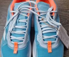 New Adidas Avacourt Ladies Tennis Trainers Size 7.5 UK 40.5 EU