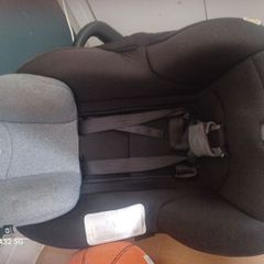 Joie both rear and forward facing car seat + base