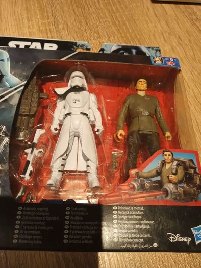 Star Wars Snow Trooper Officer And Poe Dameron